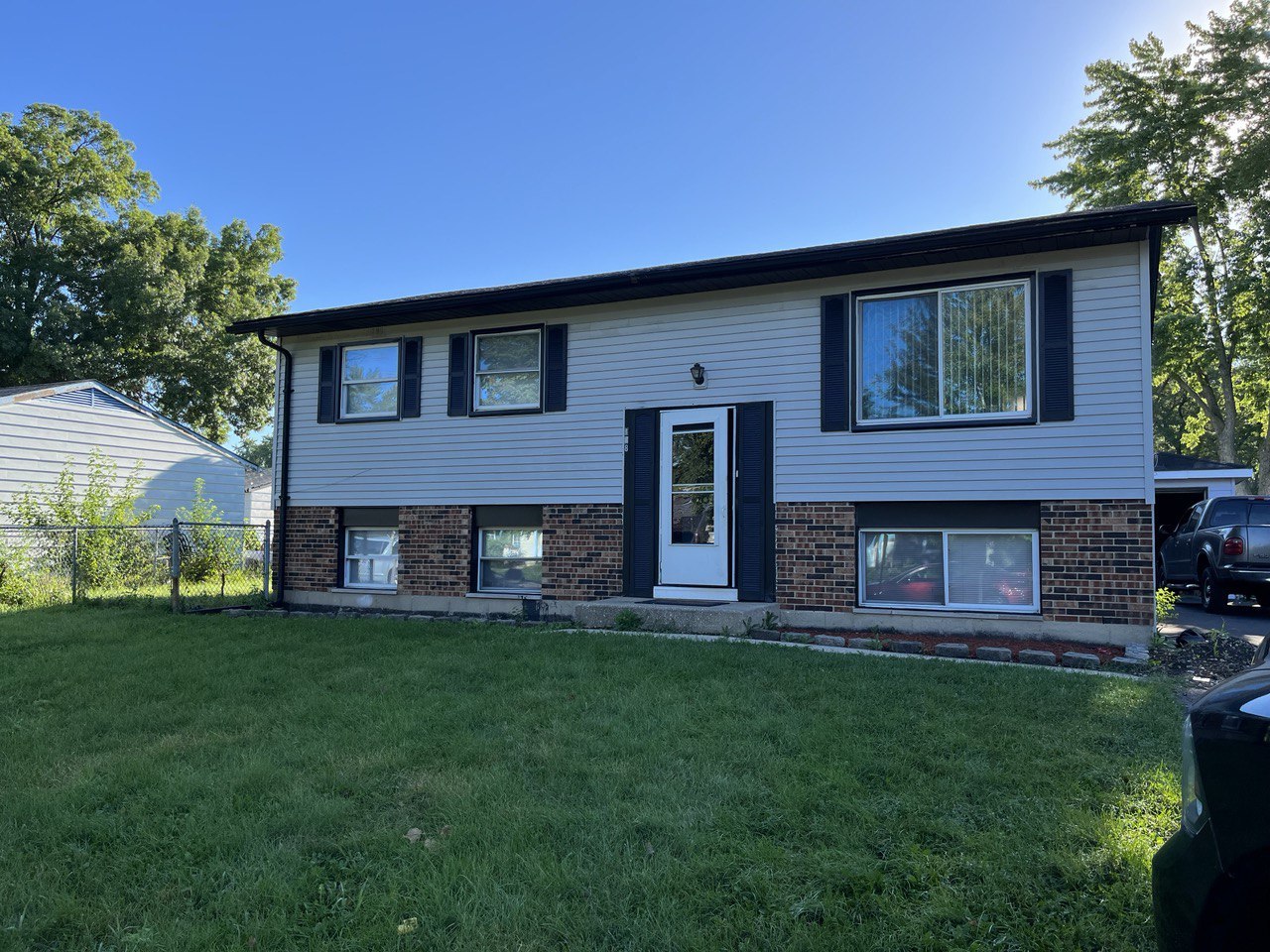 178 VALLEY Drive Property Photo 1