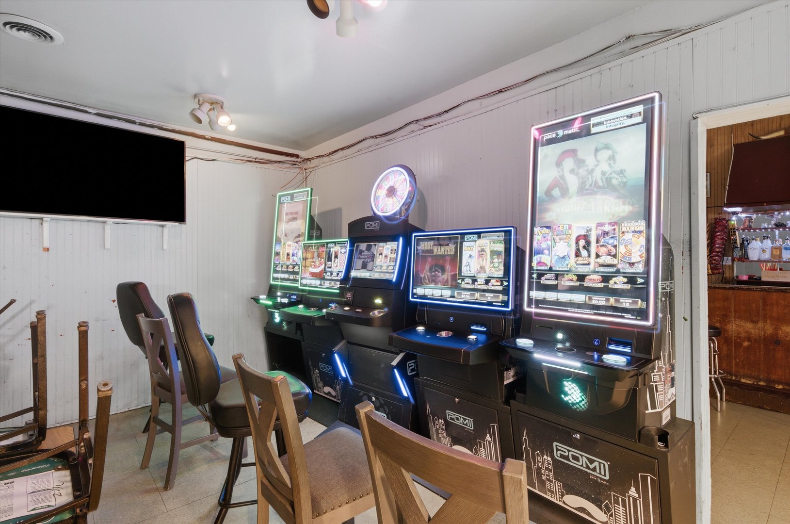 6553 S Kedzie Avenue Property Photo 12