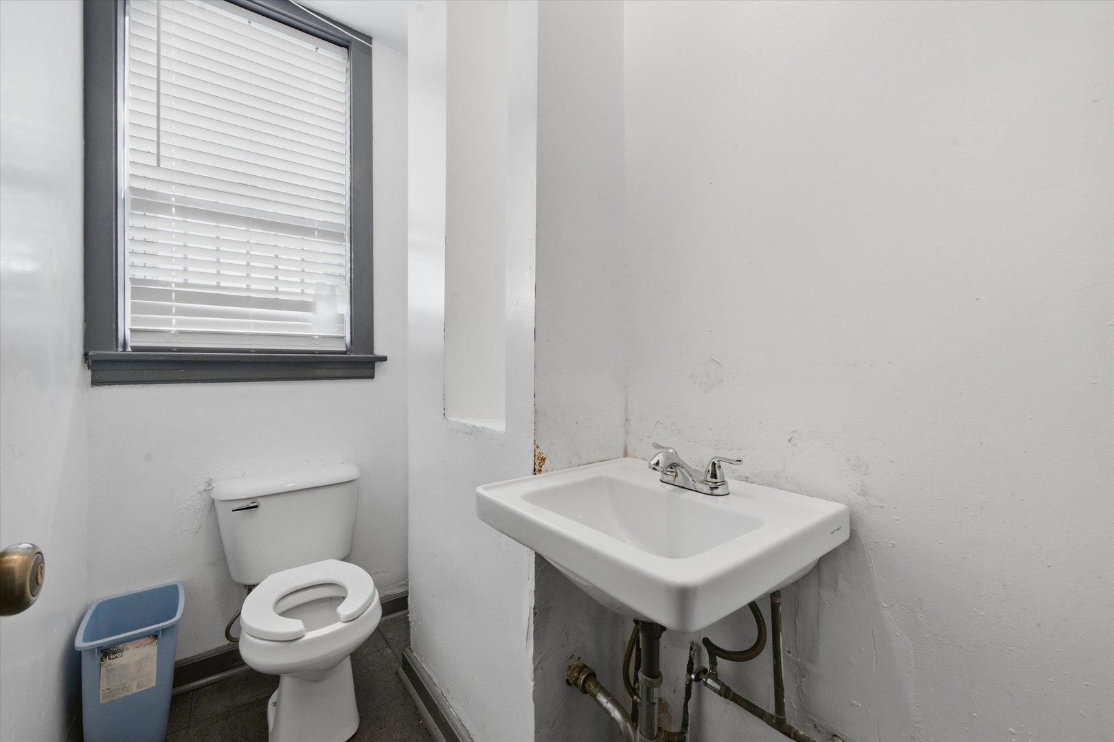 6553 S Kedzie Avenue Property Photo 15