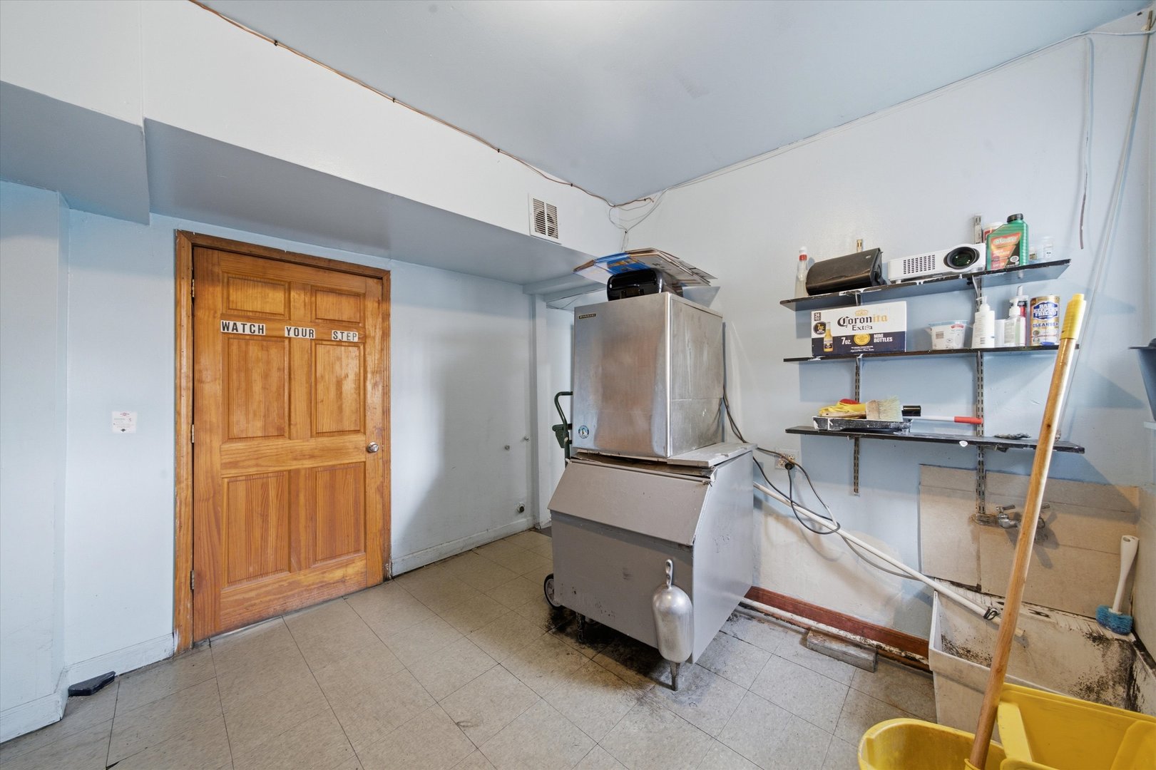 6553 S Kedzie Avenue Property Photo 19
