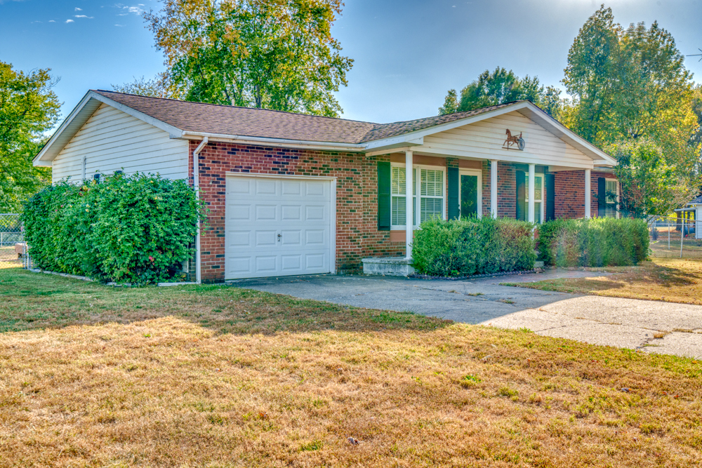 14927 E Clearview Road Property Photo 2