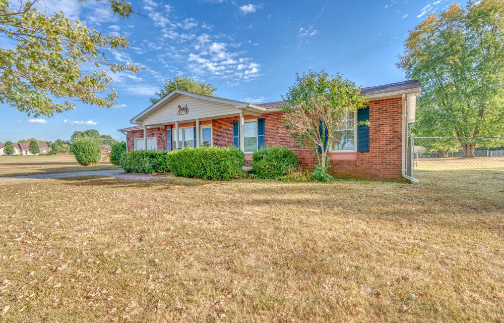 14927 E Clearview Road Property Photo 3
