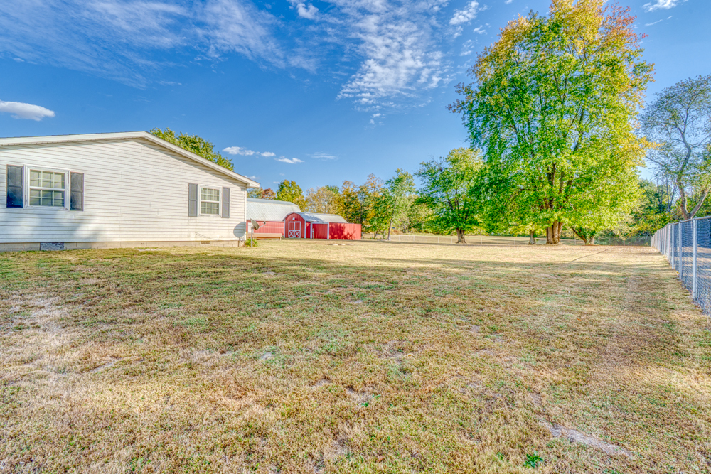 14927 E Clearview Road Property Photo 5