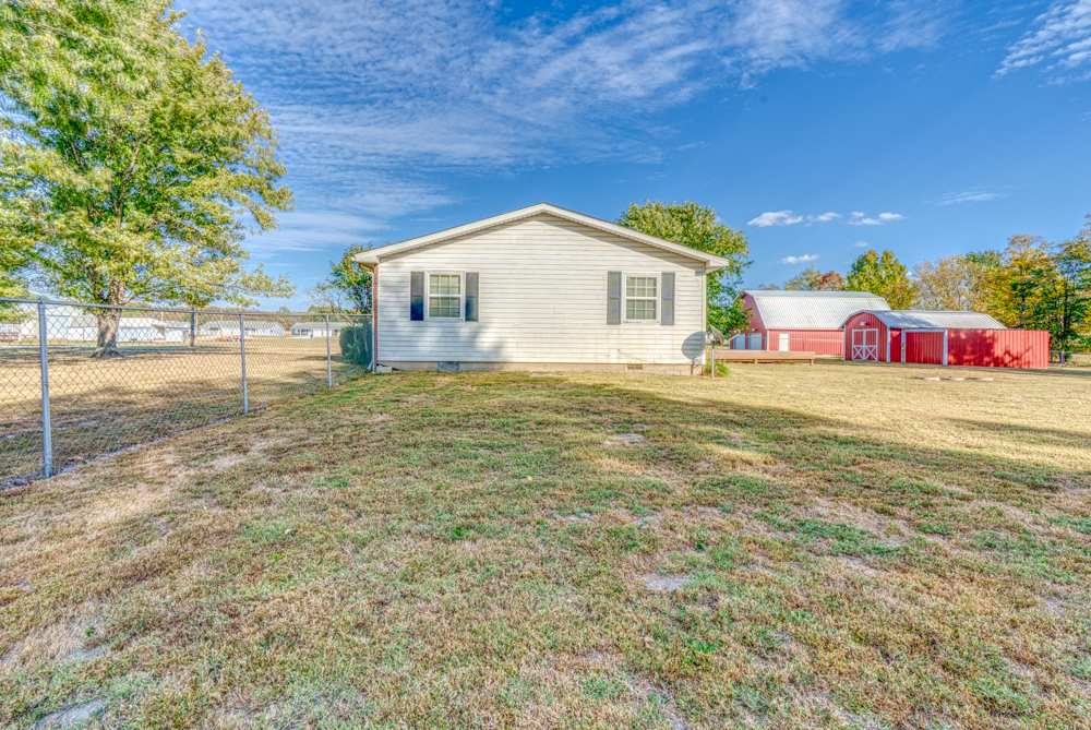 14927 E Clearview Road Property Photo 6