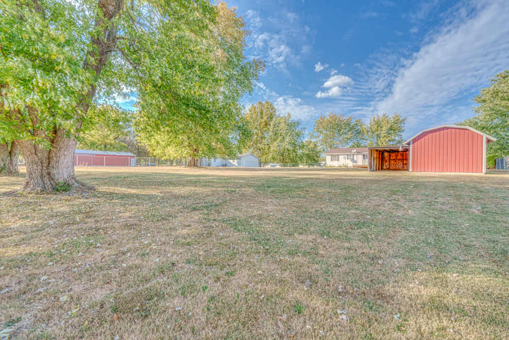 14927 E Clearview Road Property Photo 7