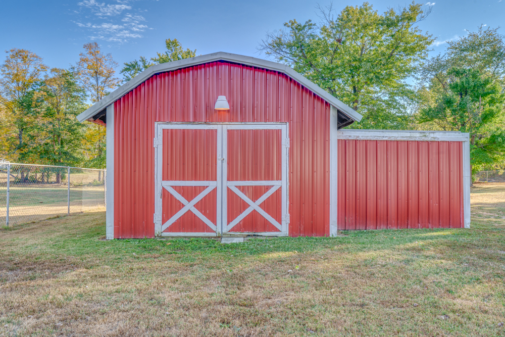 14927 E Clearview Road Property Photo 9