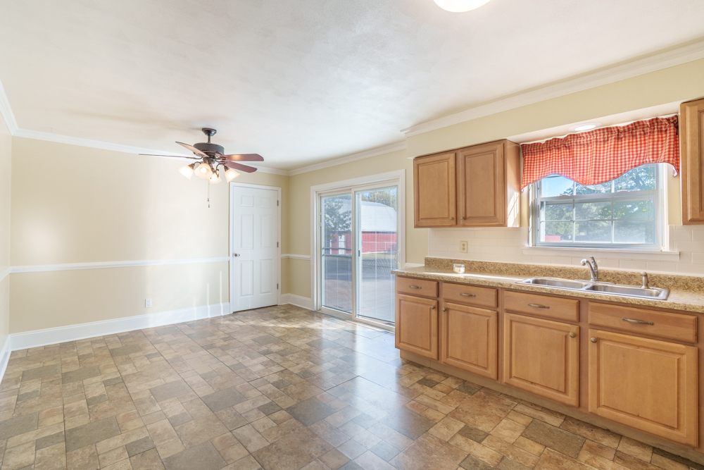 14927 E Clearview Road Property Photo 17