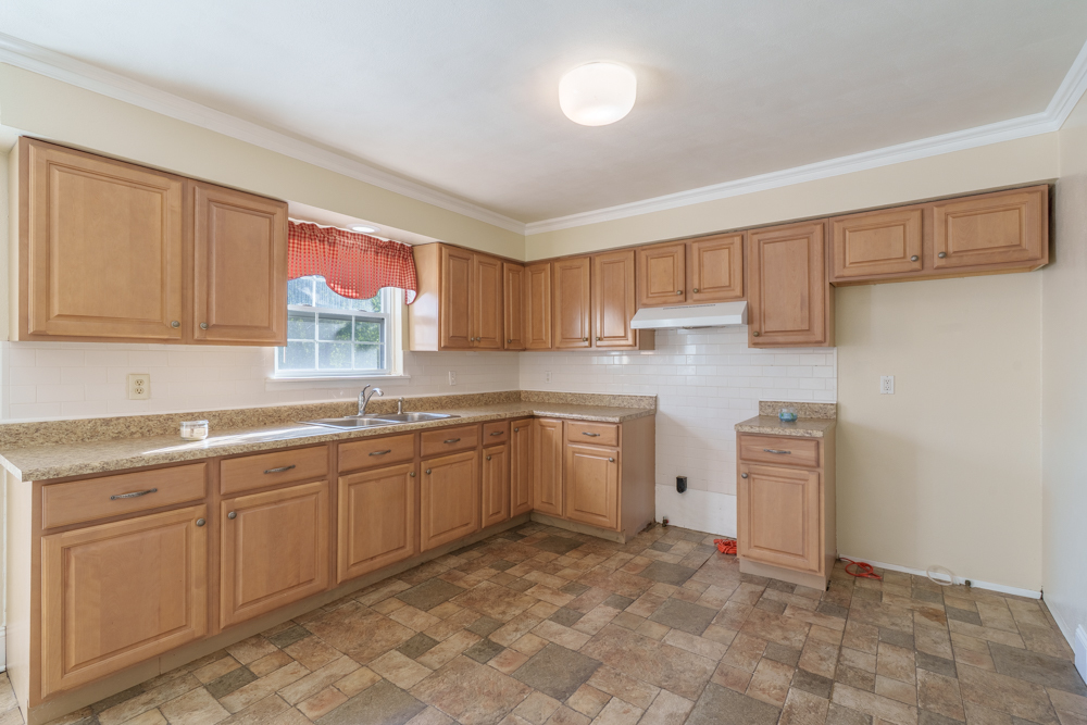14927 E Clearview Road Property Photo 18