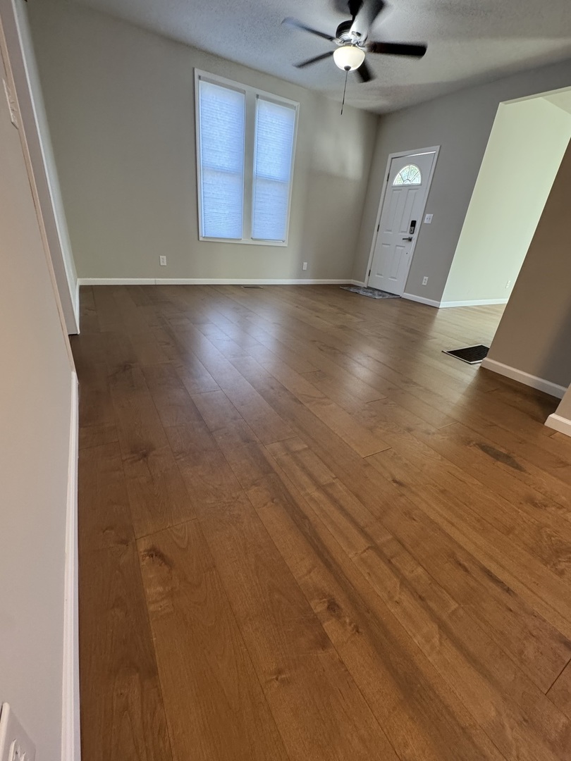 1841 Spring Street Property Photo 4