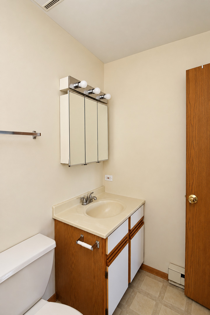 551 Leah Lane 3c Property Photo 12