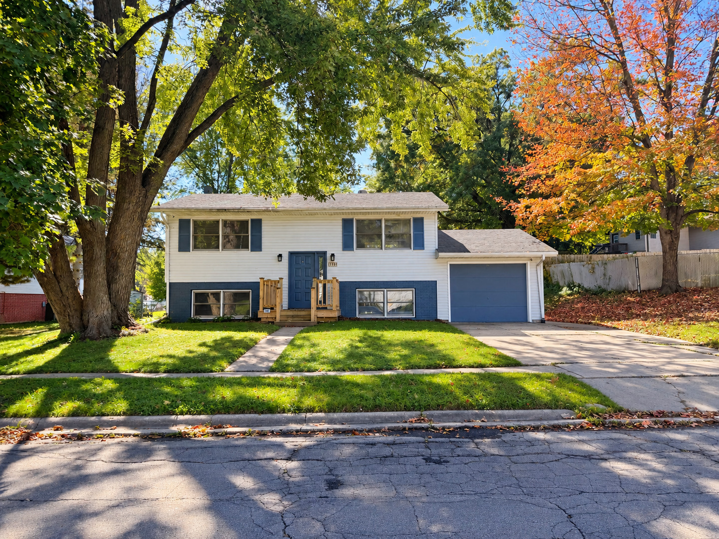 1733 Revere Street Property Photo 1