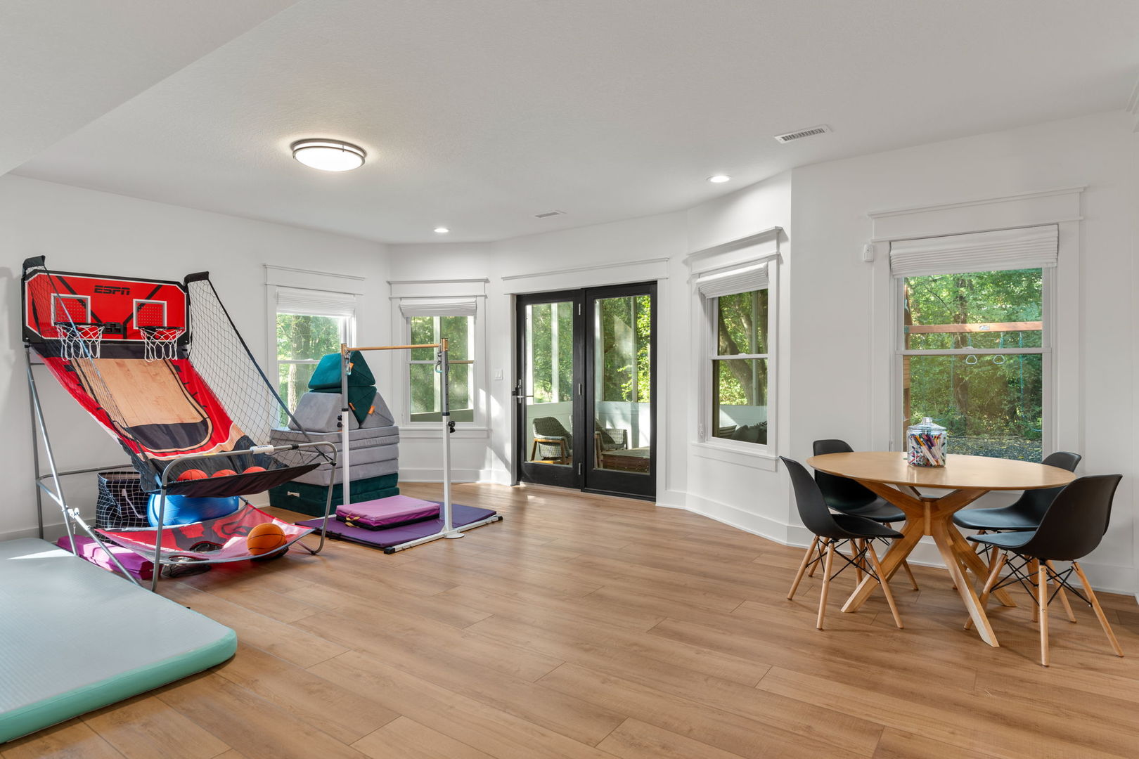 12783493 Property Photo 48