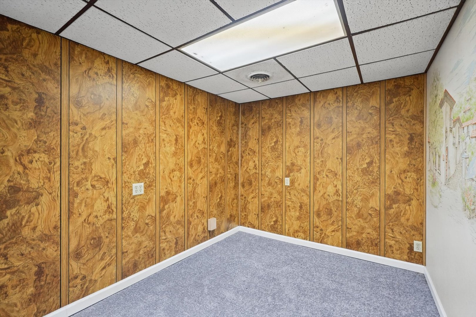 701 N James Street Property Photo 18