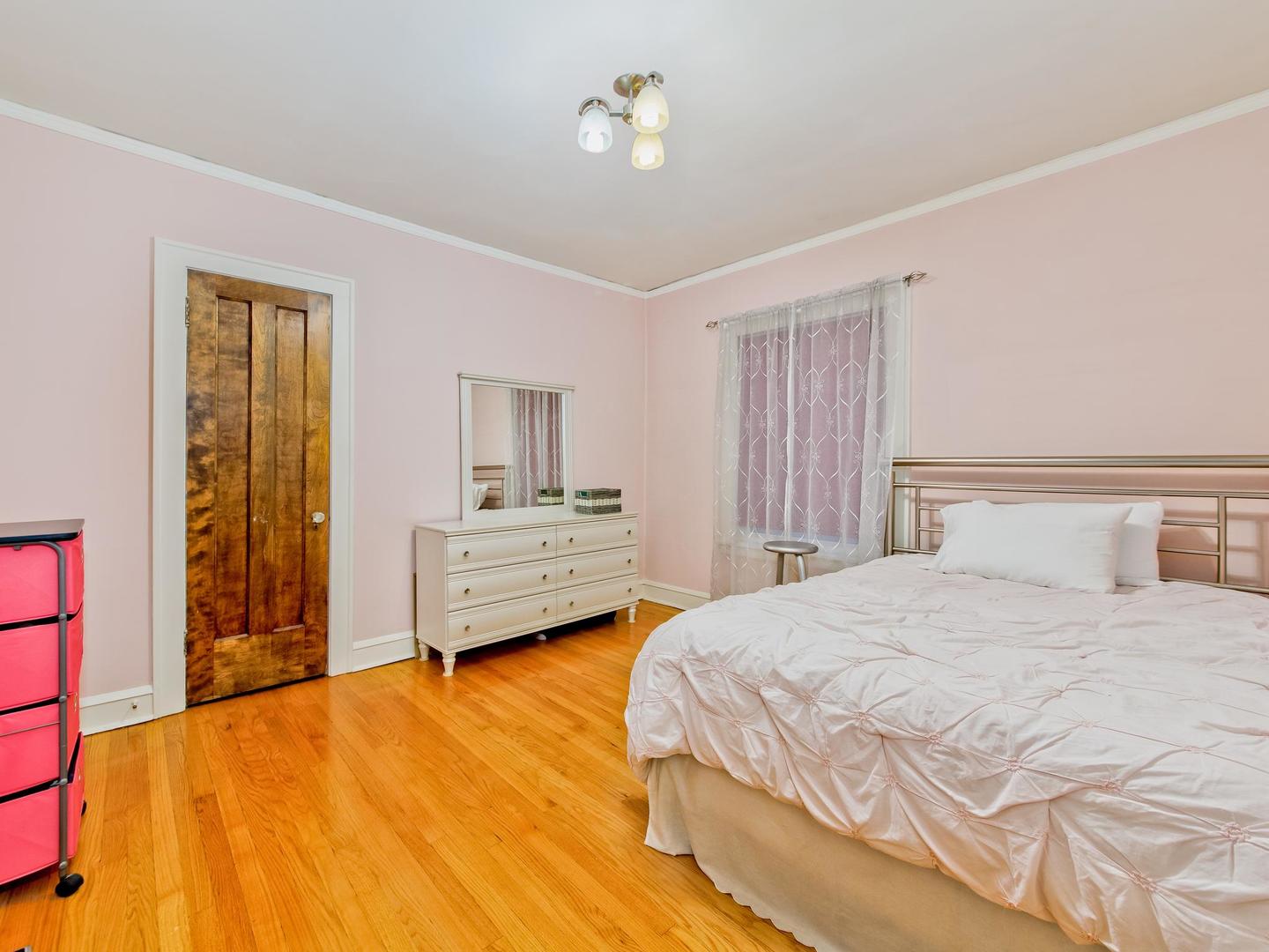 4137 N Lawler Avenue Property Photo 17