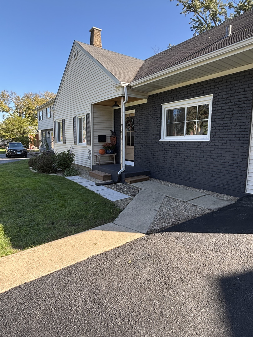 1319 Evergreen Road Property Photo 1
