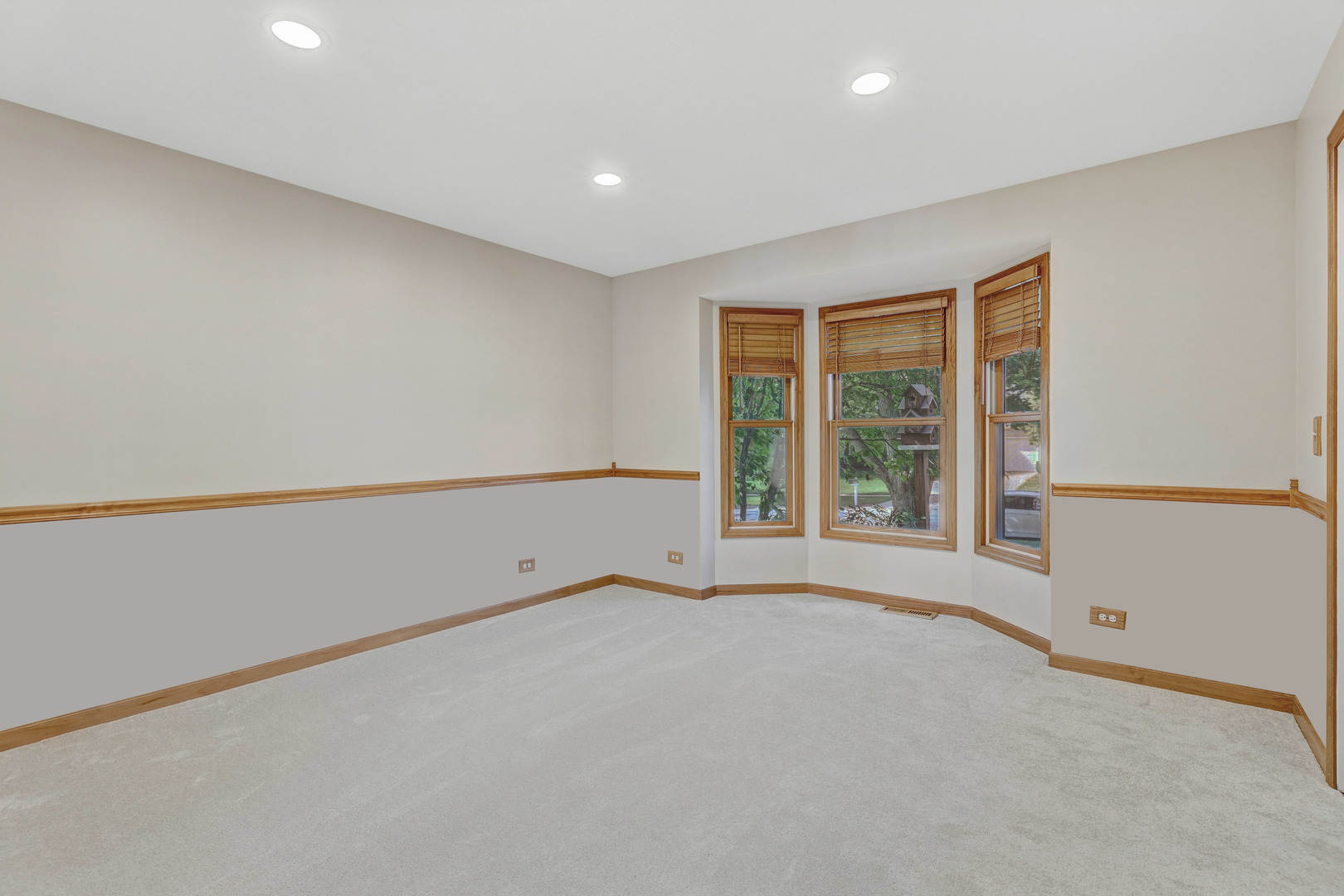 845 Ridge Drive Property Photo 7