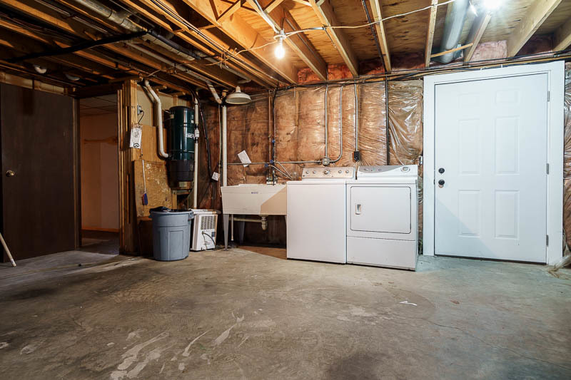 8024 Faraway Lane Property Photo 31