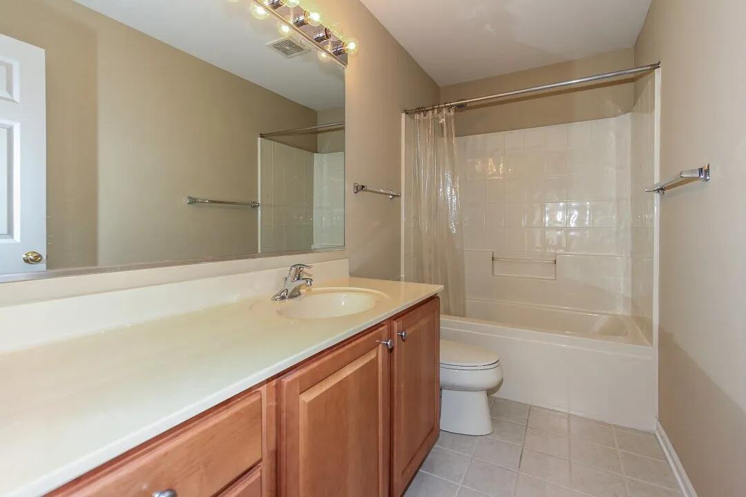 449 Bay Tree Circle Property Photo 32