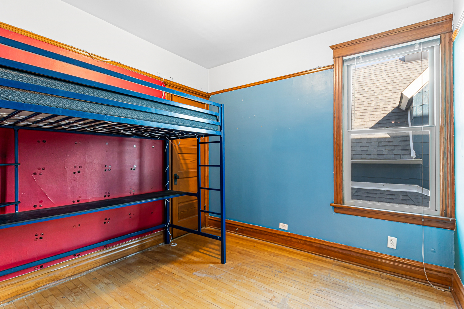 4922 N Hamilton Avenue Property Photo 15
