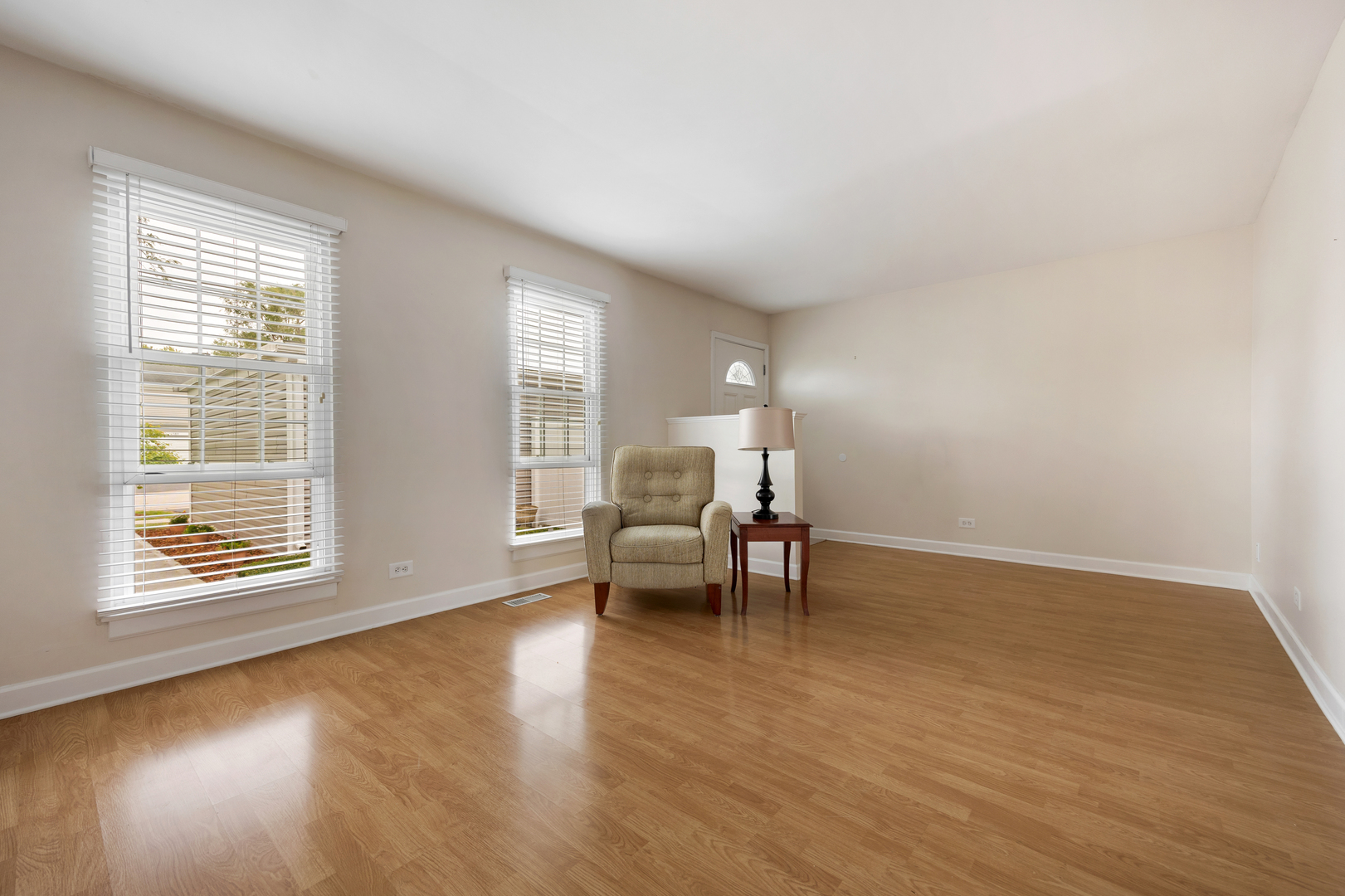 1392 Carriage Way Property Photo 5