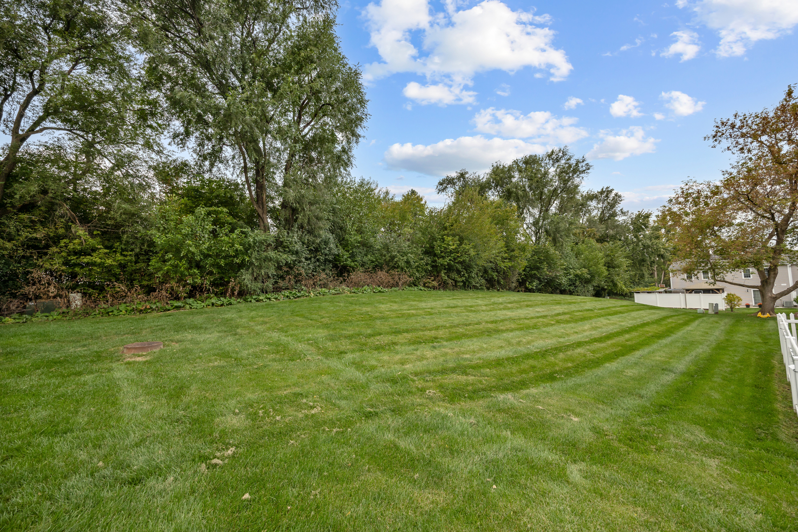 1392 Carriage Way Property Photo 26
