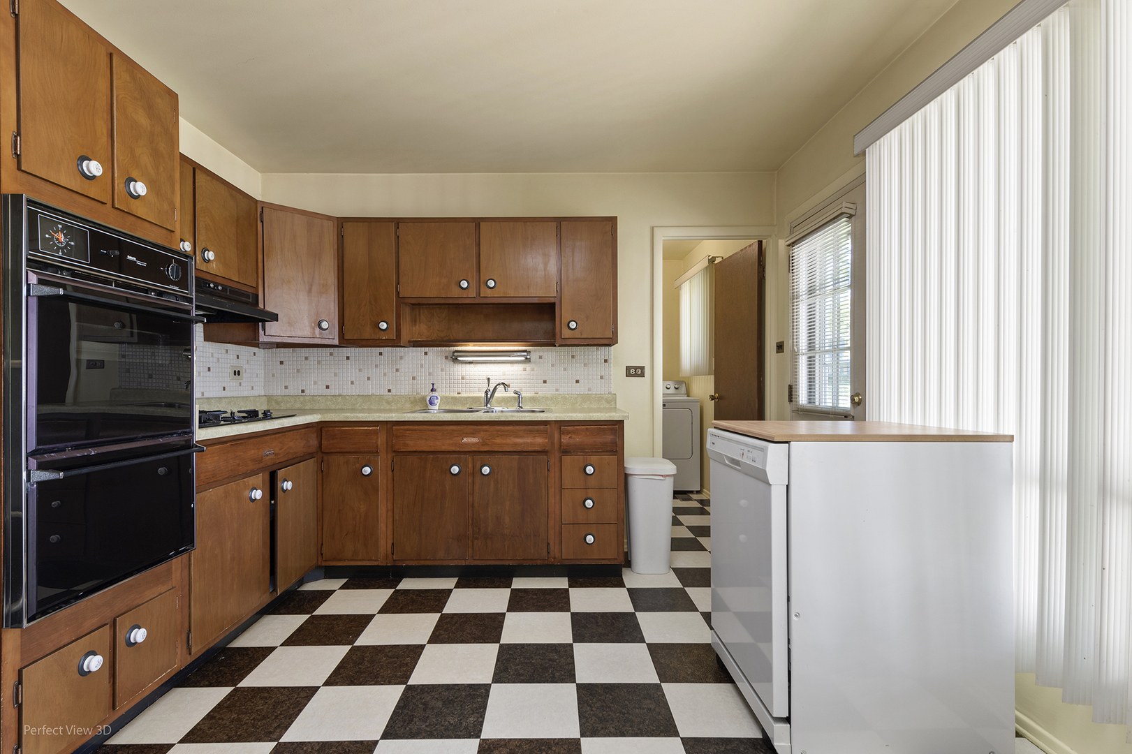 1680 Pierce Road Property Photo 7