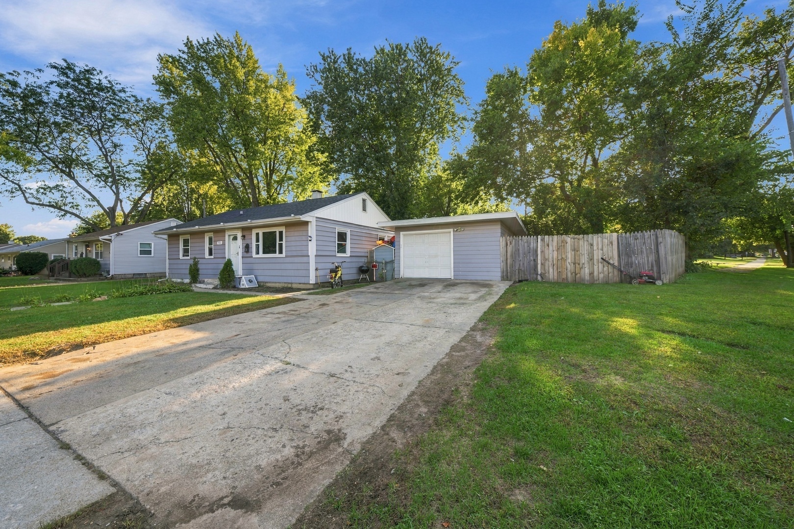 322 Westgate Drive Property Photo 16