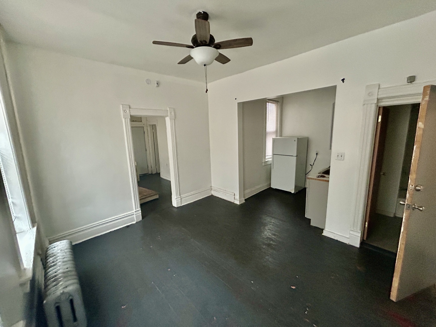 735 E 88th Street Property Photo 12