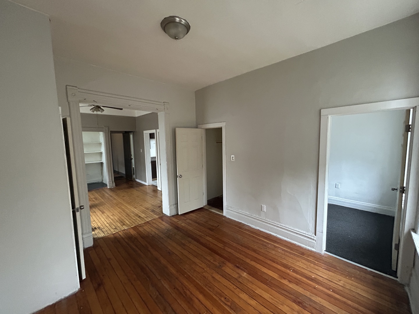 735 E 88th Street Property Photo 14