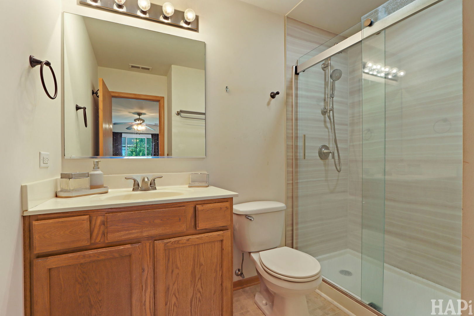 2136 Concord Drive Property Photo 14