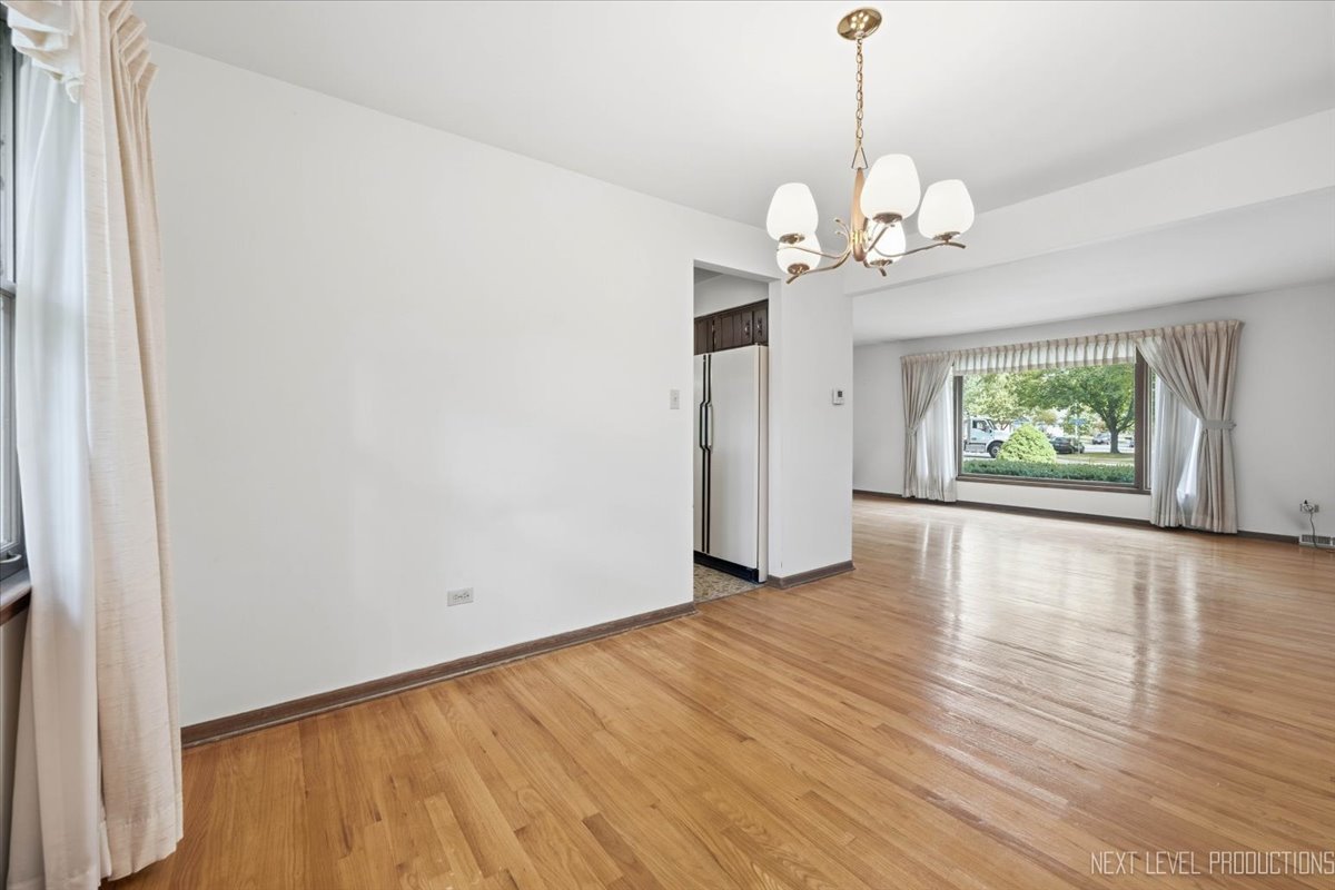 7008 Blackburn Avenue Property Photo 8