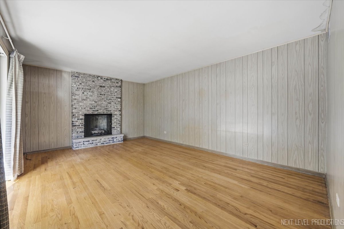 7008 Blackburn Avenue Property Photo 13