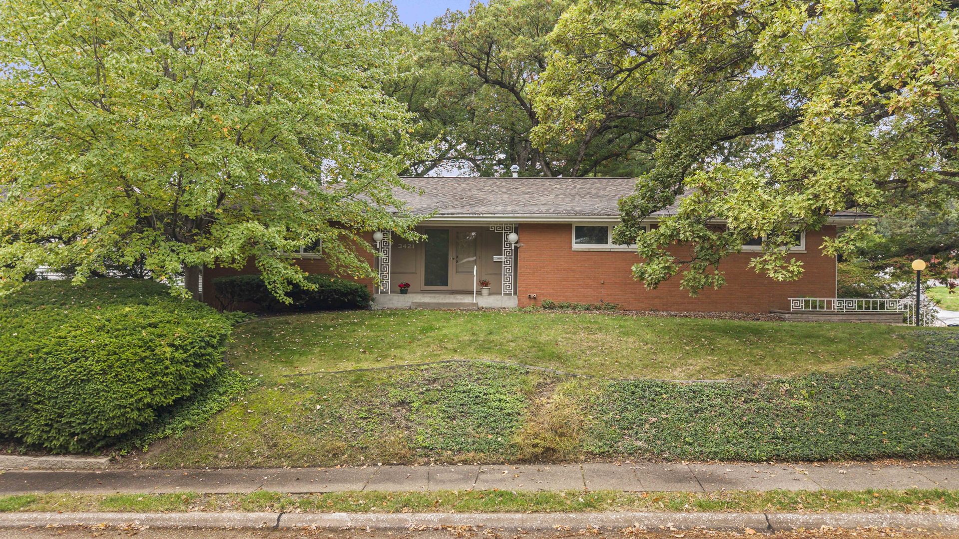 3421 51st Street Property Photo 1