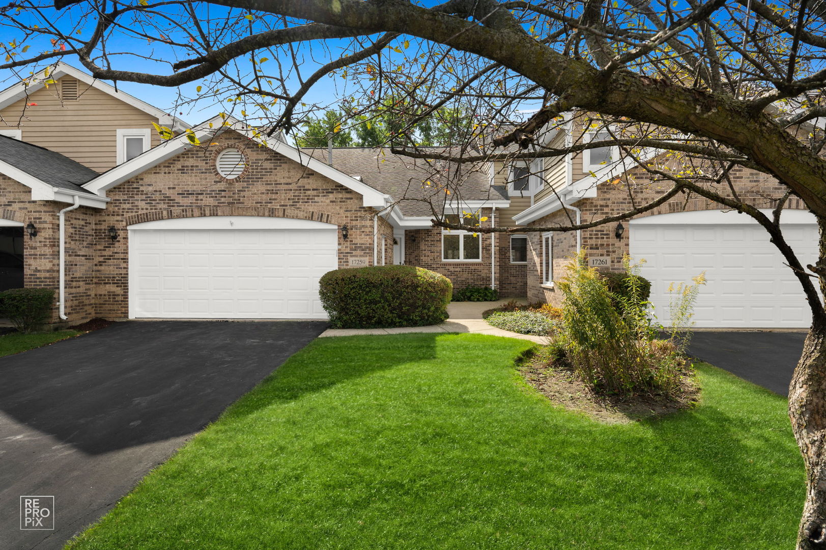 17259 Lakebrook Drive Property Photo 1