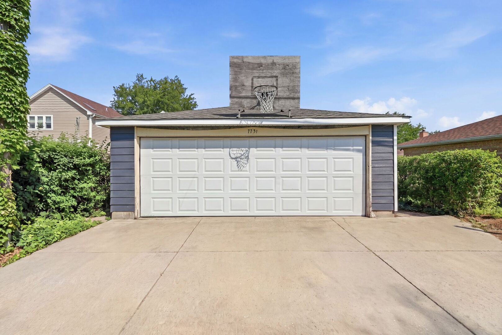 7731 W Palatine Avenue Property Photo 28