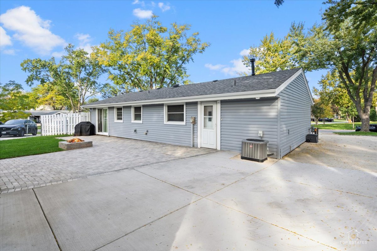 1831 Wedgewood Lane Property Photo 29