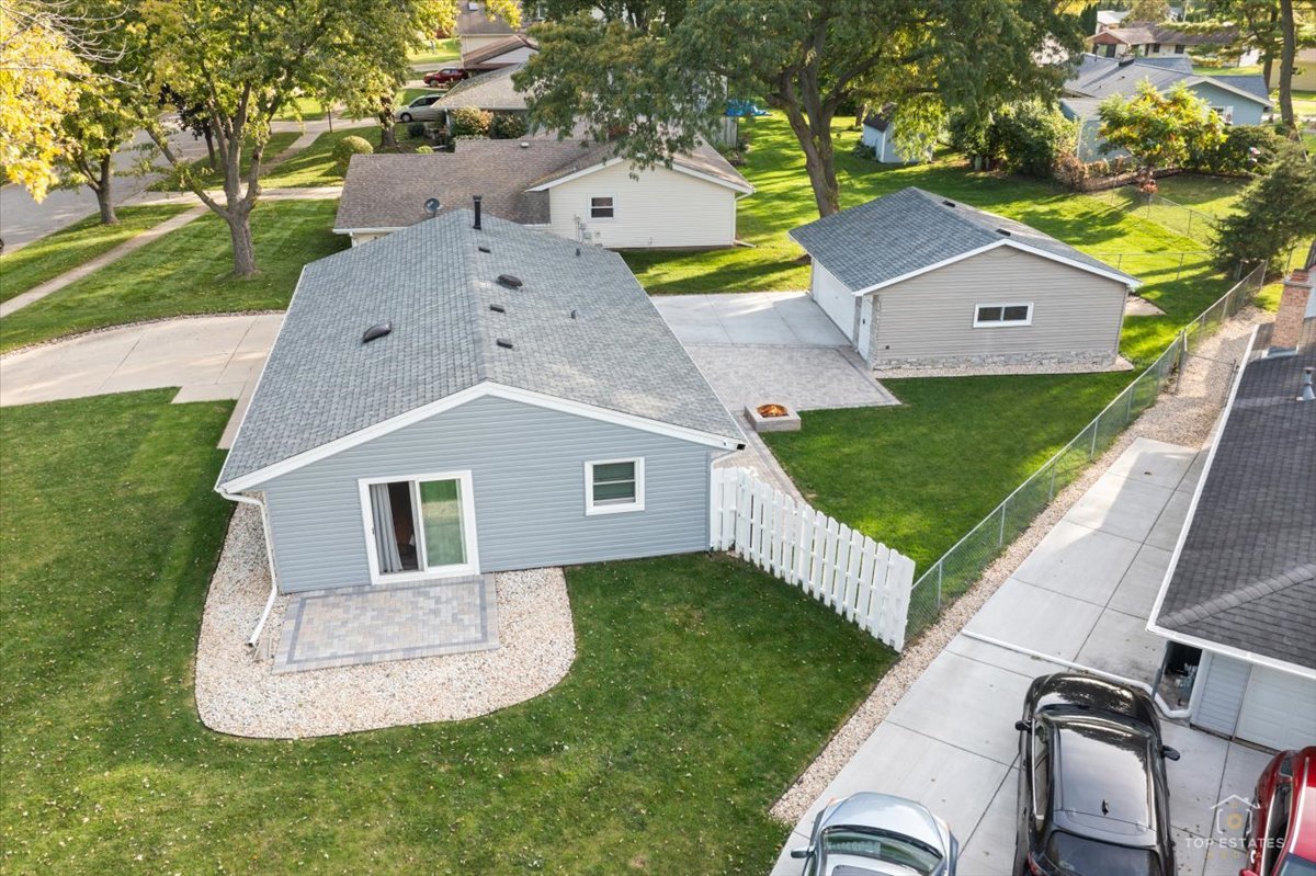 1831 Wedgewood Lane Property Photo 32