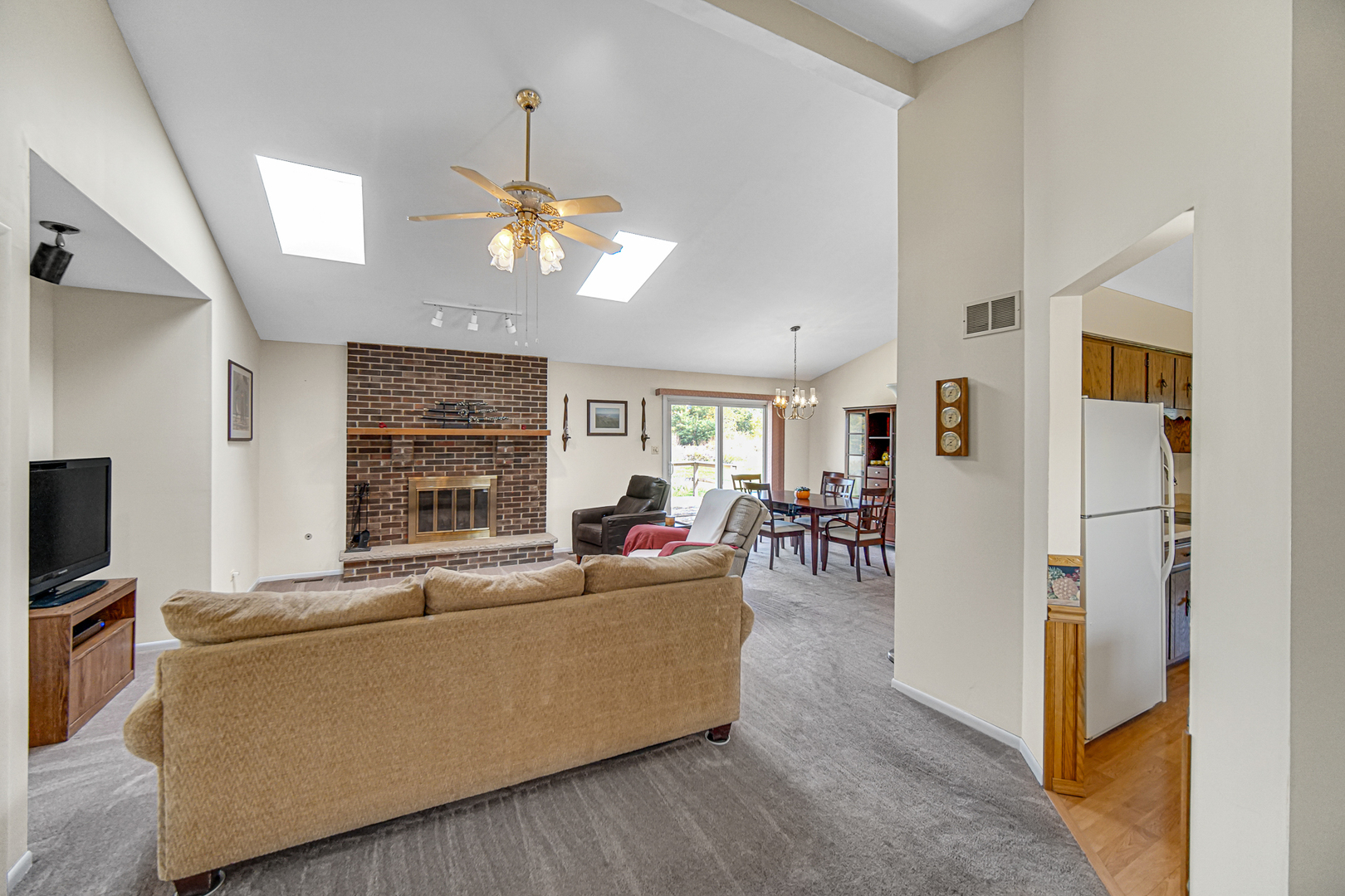 6316 Knollwood Drive Property Photo 5