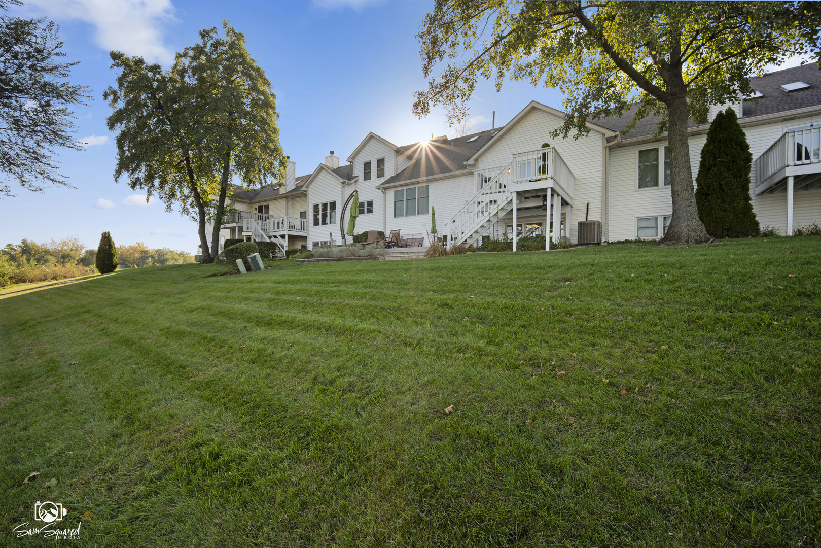 2712 Lake Shore Drive Property Photo 3