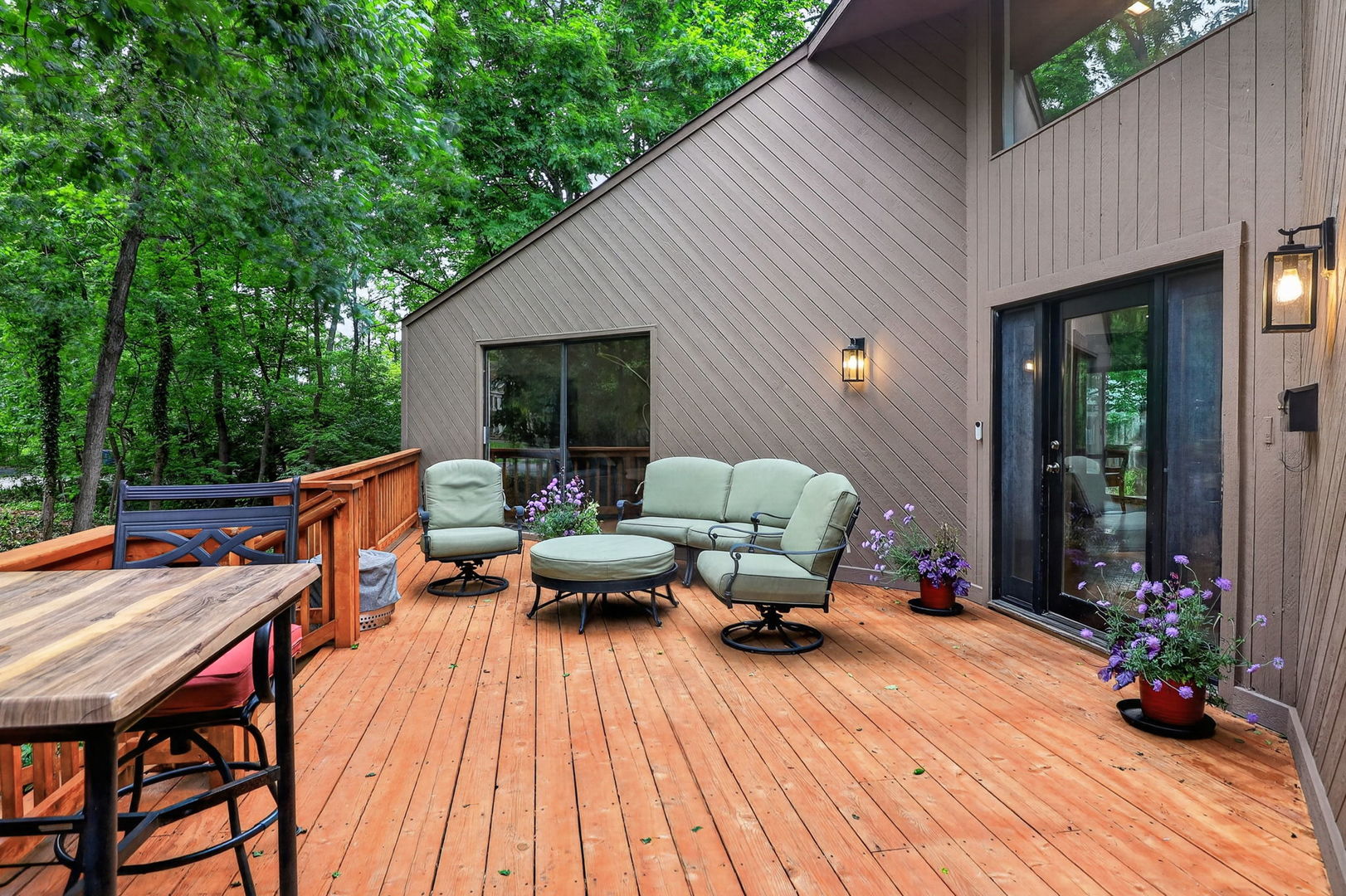 5337 Brookbank Road Property Photo 1