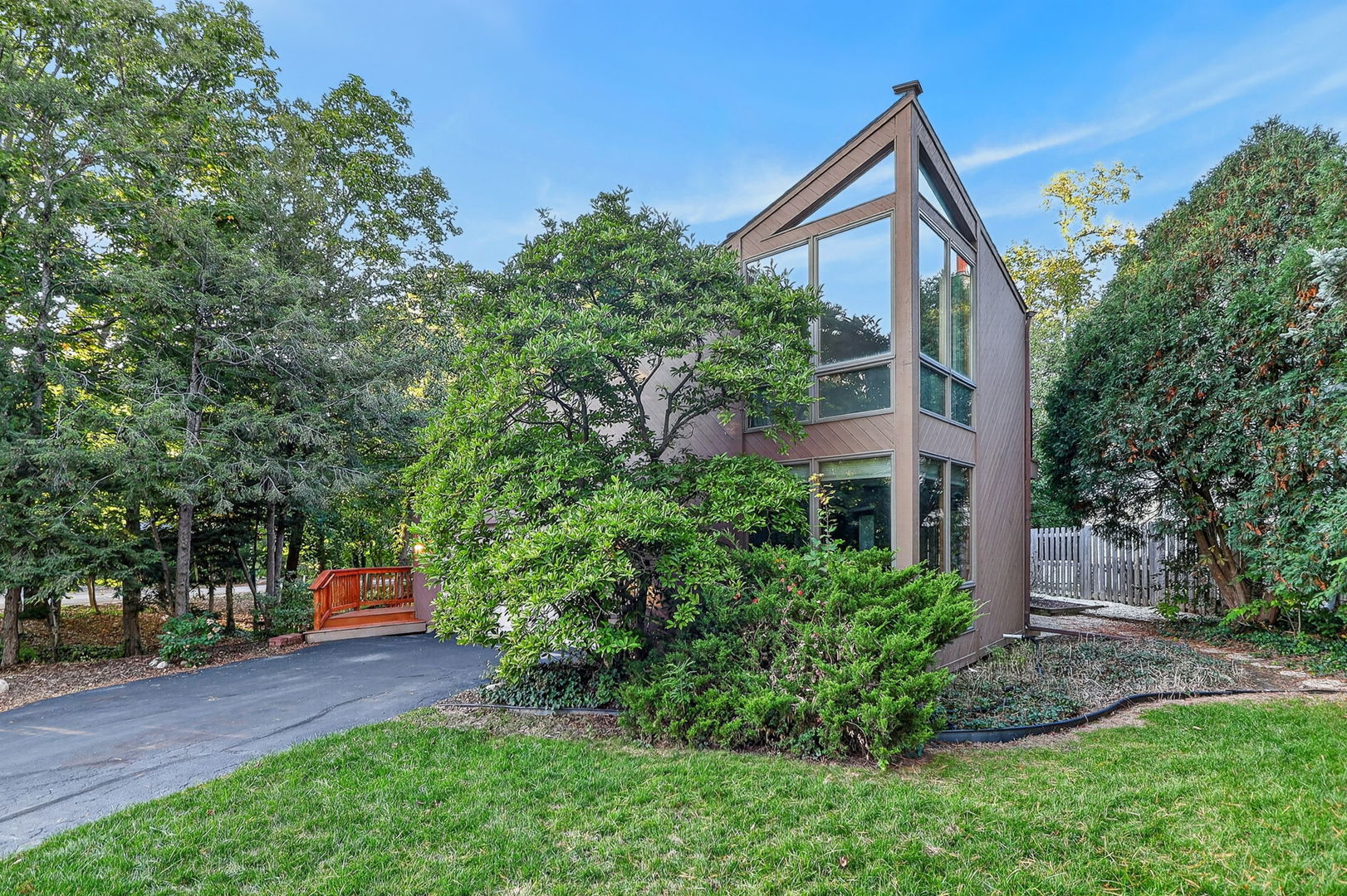 5337 Brookbank Road Property Photo 1