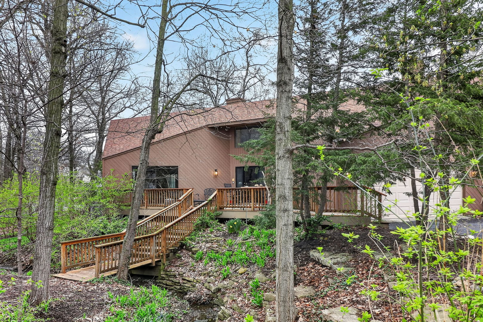 5337 Brookbank Road Property Photo 46