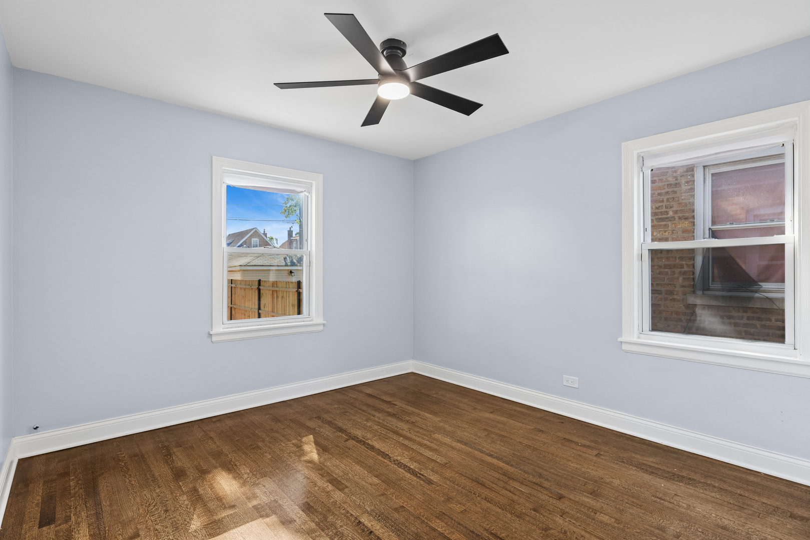 8019 S Francisco Avenue Property Photo 11
