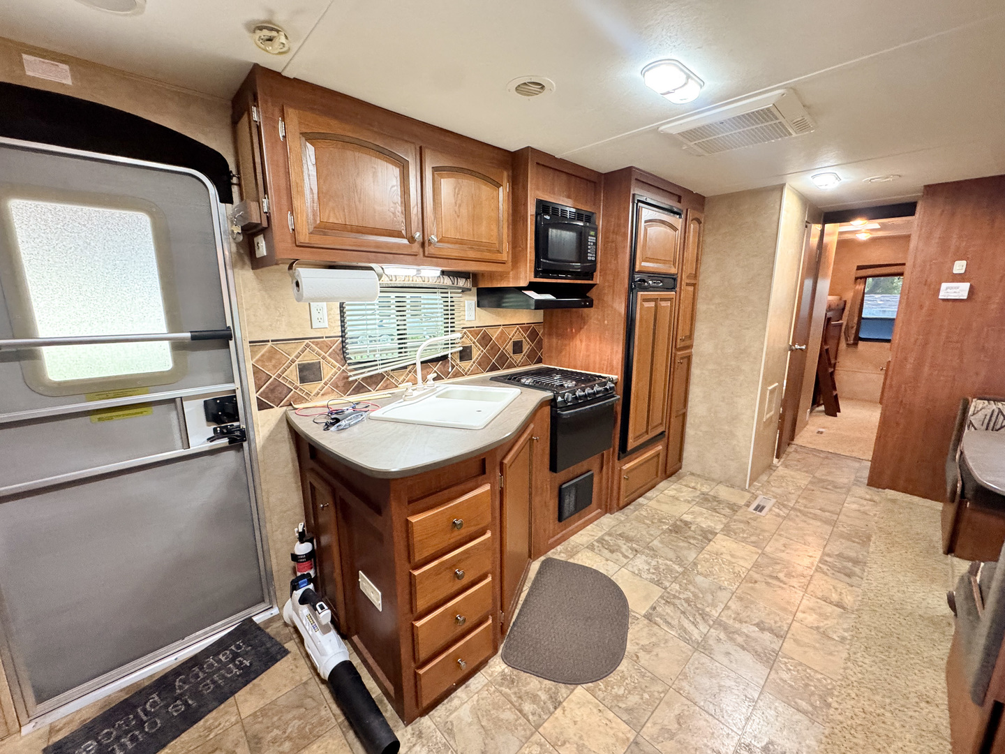 25/34 Woodhaven Property Photo 8