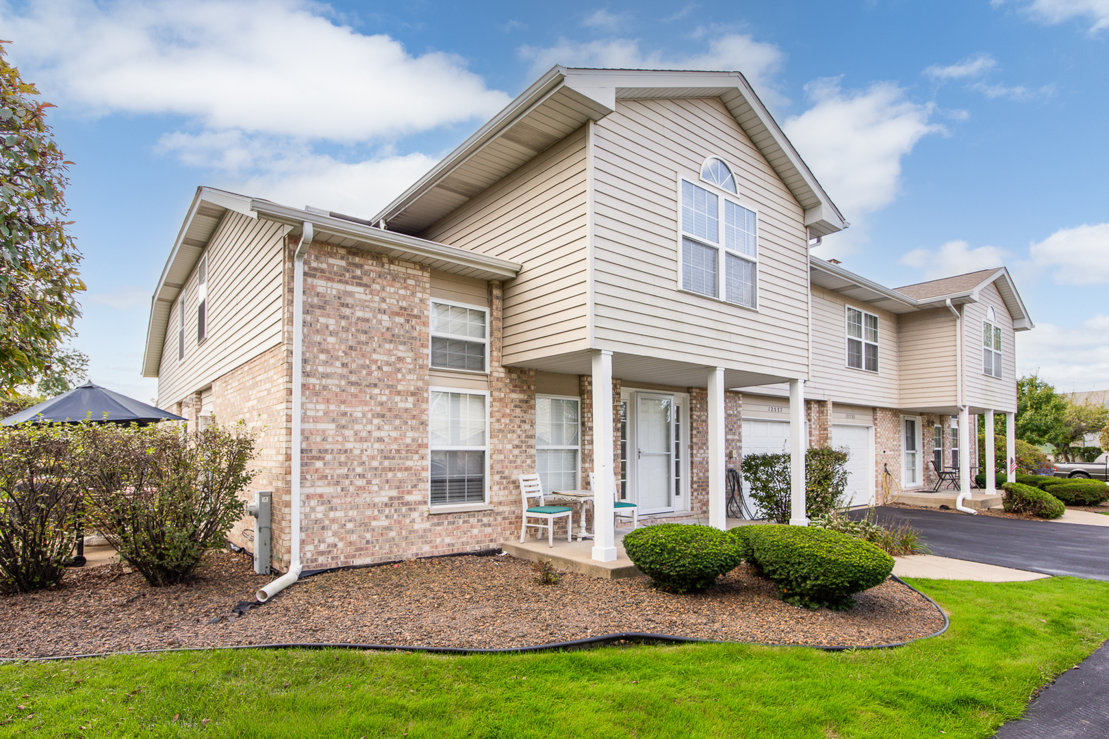 12537 S Central Park Avenue Property Photo 1
