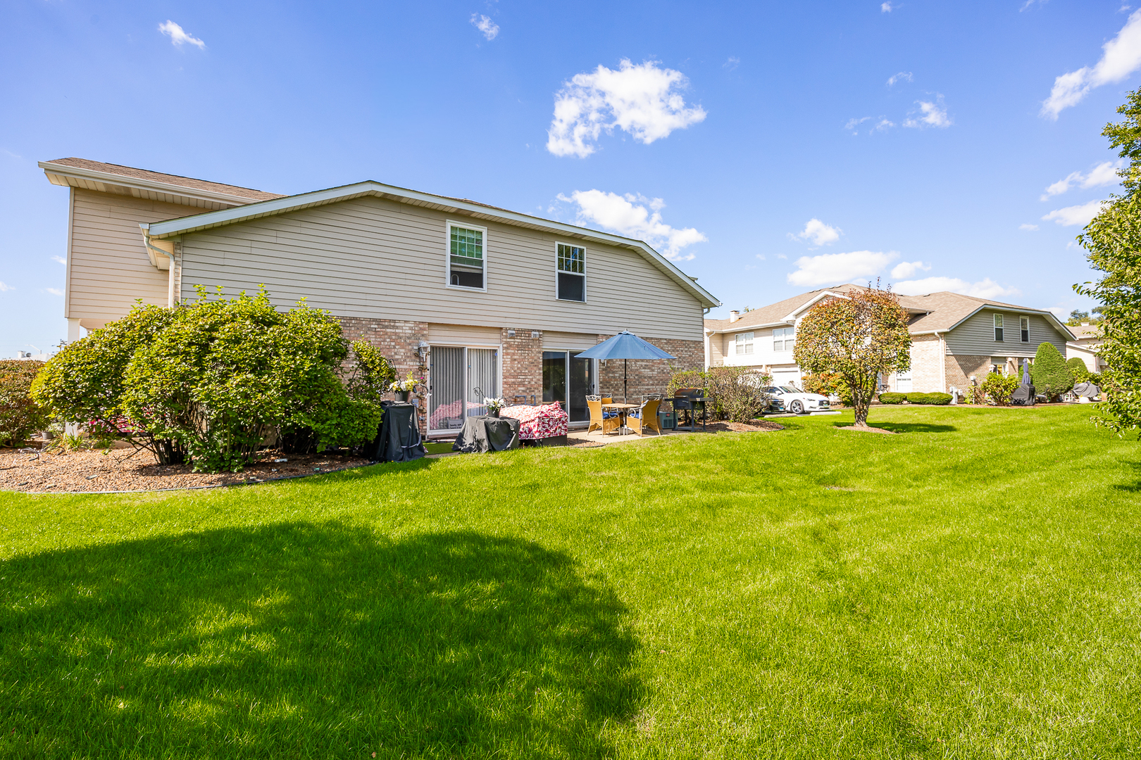12537 S Central Park Avenue Property Photo 4