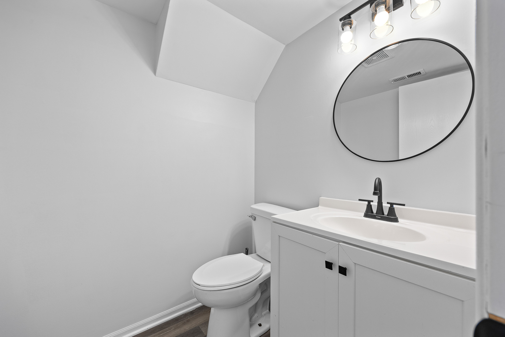 12537 S Central Park Avenue Property Photo 13