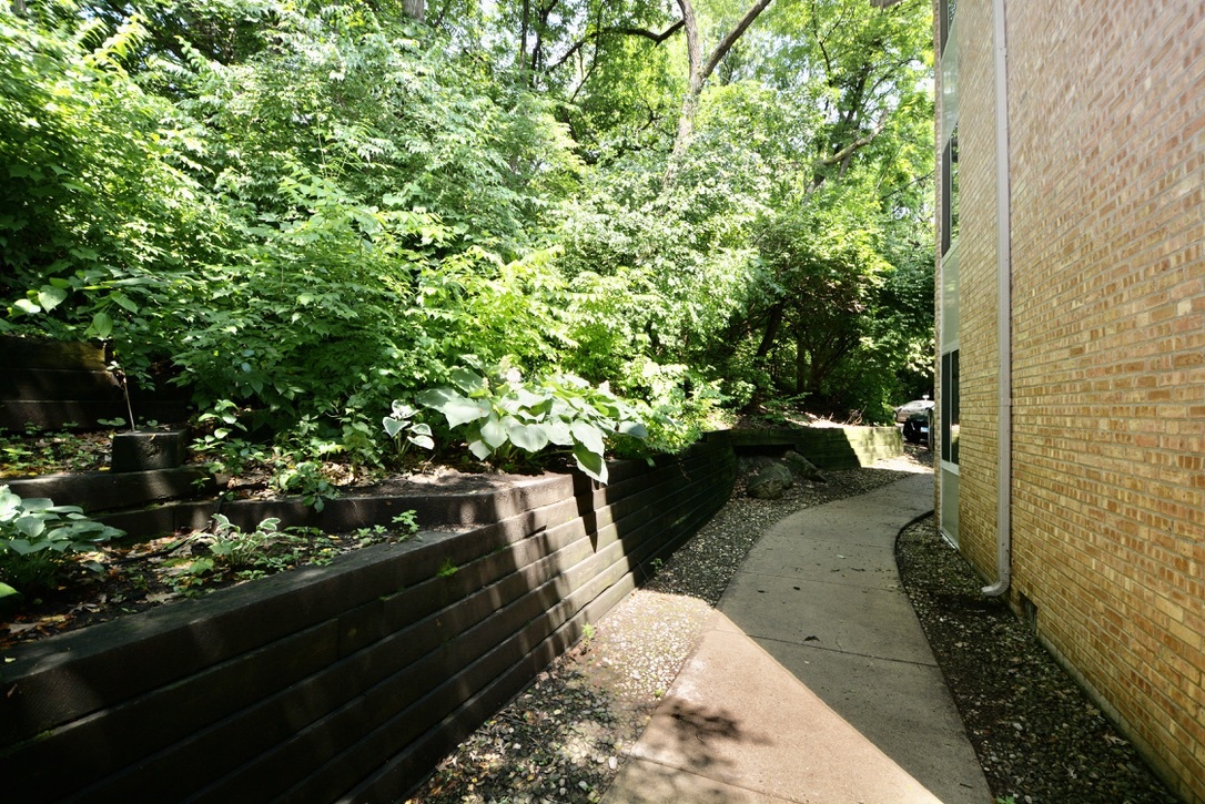 5880 Forest View Road B Property Photo 17