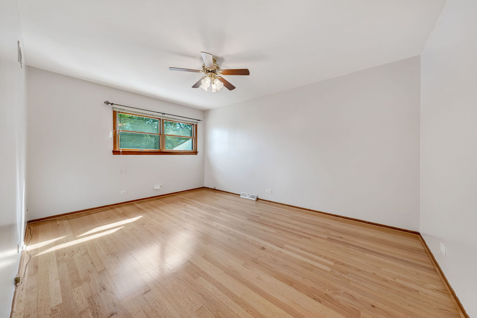 1933 Plainfield Drive Property Photo 13