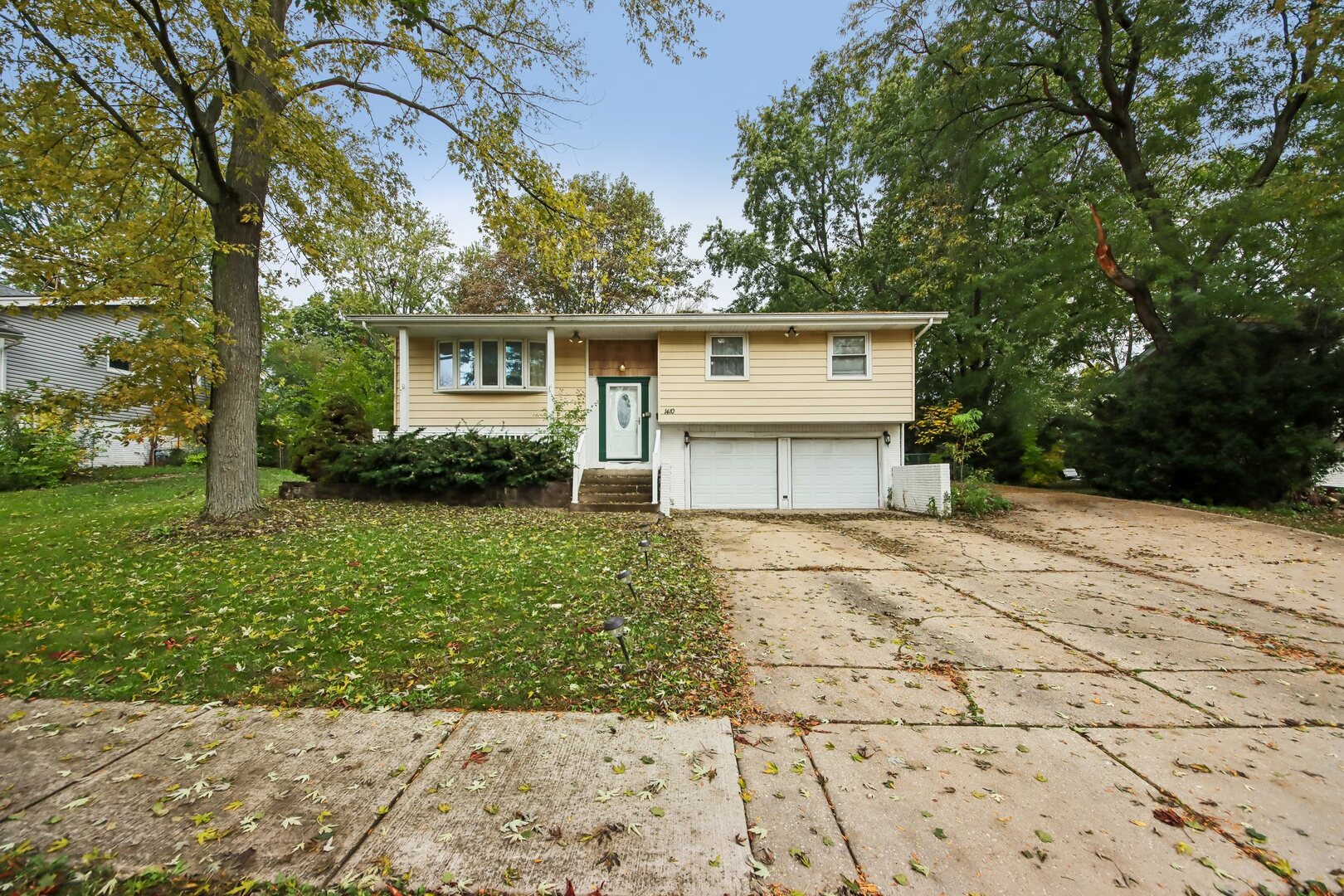 1410 Princeton Lane Property Photo 1
